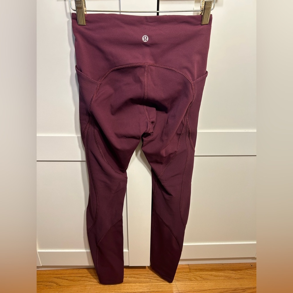 Lululemon On Repeat tights size 4 - Picture 9 of 9